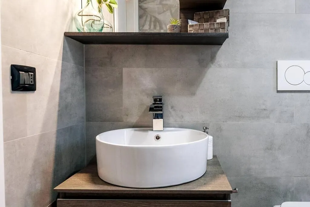 Idromassaggio Doppia - Ango House Seregno 0*,  Italy