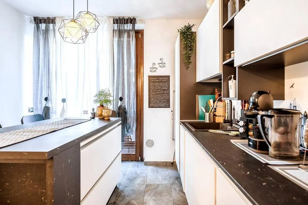 Apartment Idromassaggio Doppia - Ango House Seregno Italy